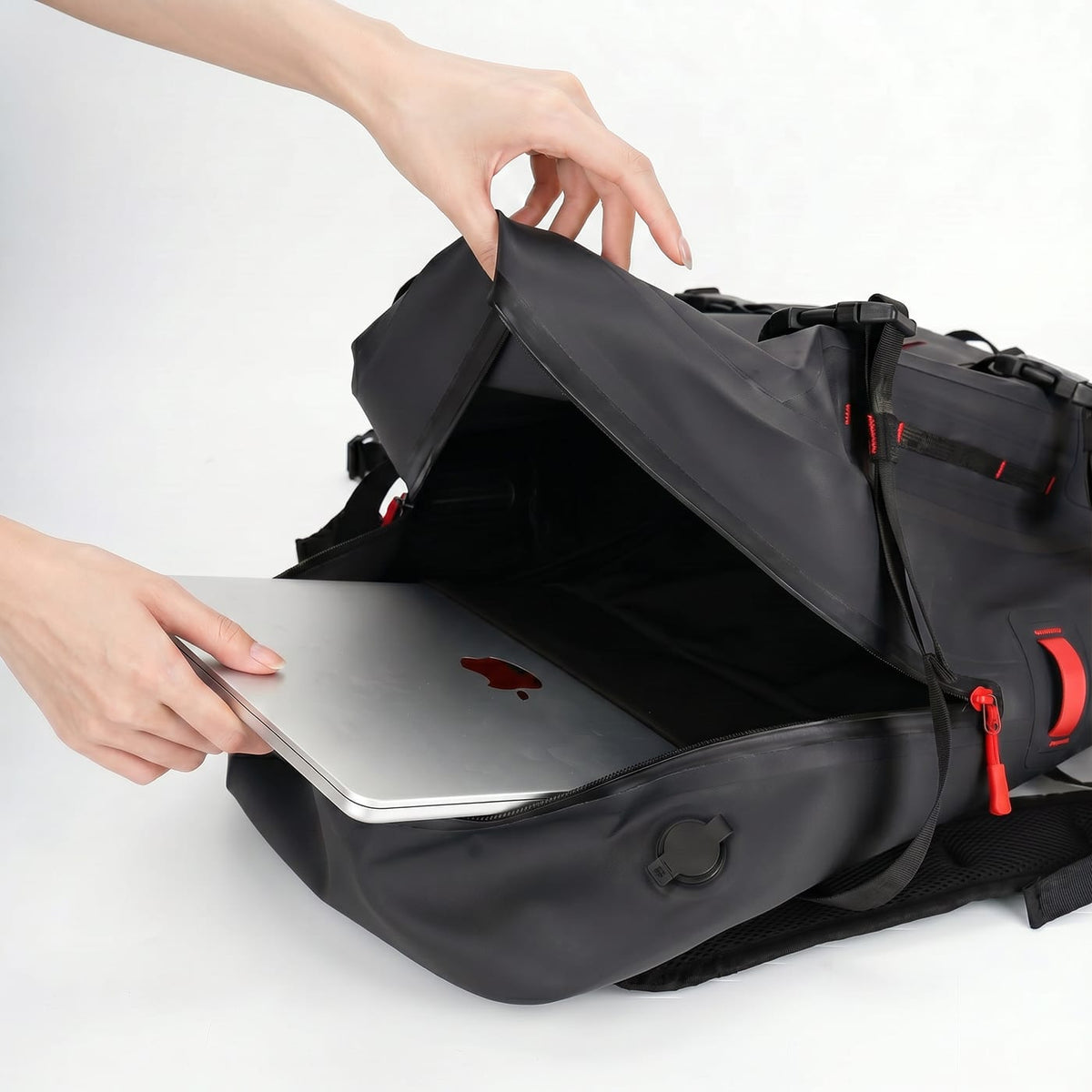 RIVONOVA WATERPROOF BACKPACK 30L