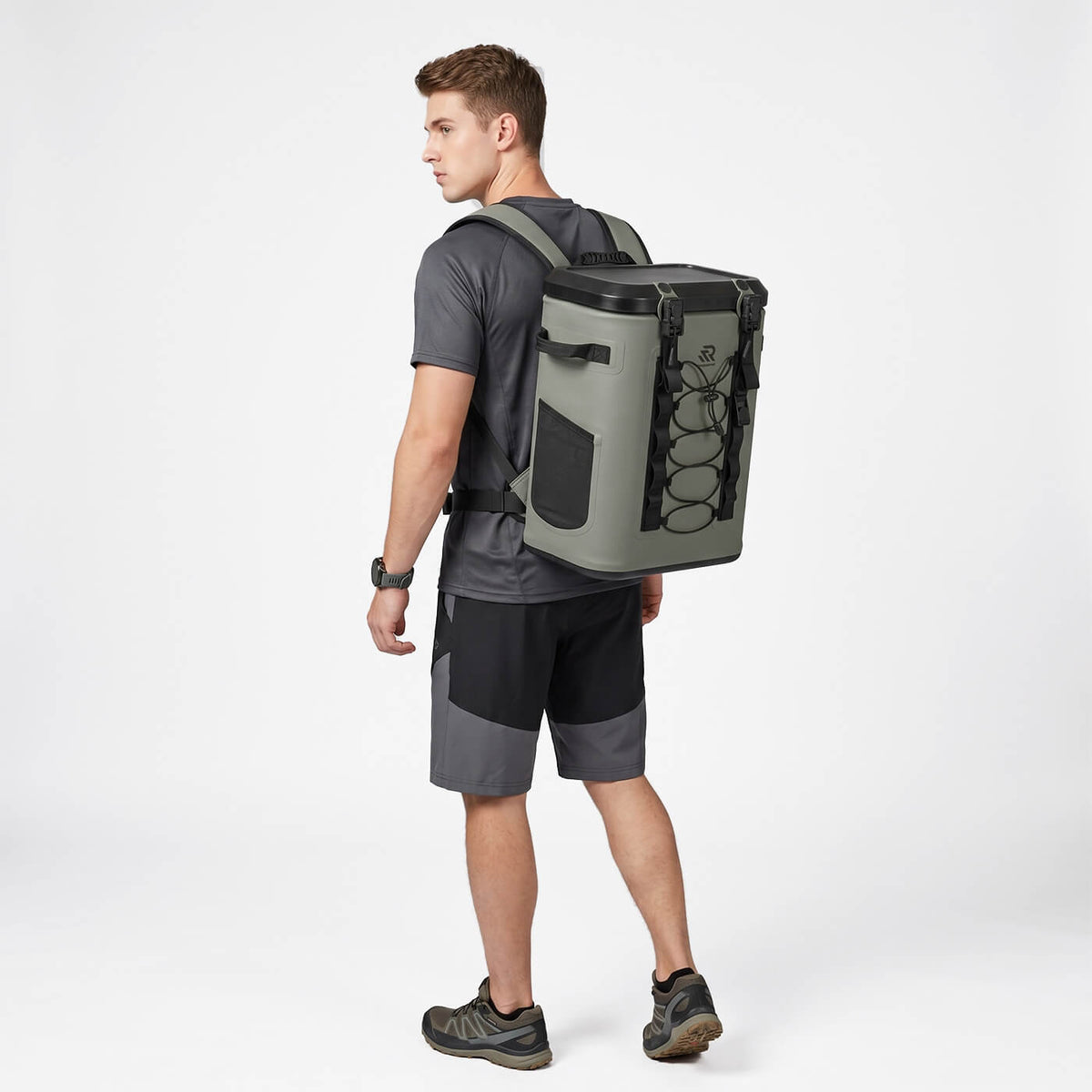 RIVONOVA MAGNETIC SOFT BACKPACK COOLER 24CAN